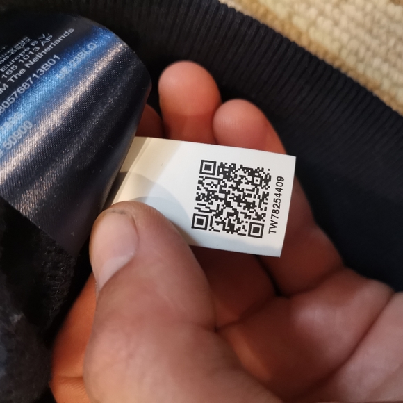 Tommy Hilfiger zip hood - Picture 4 of 5